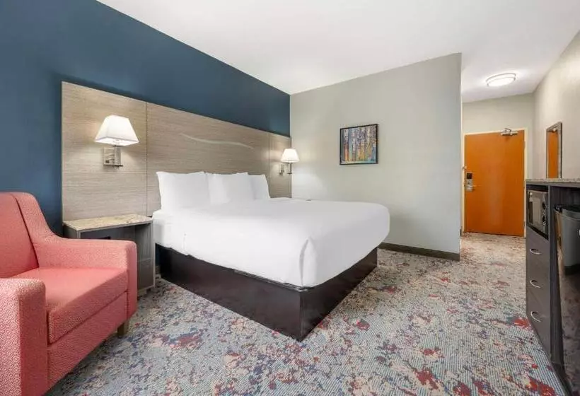 キングサイズベッドのスタンダードルーム, Best Western Kokomo