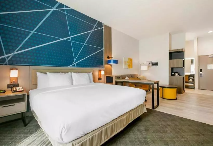 スタンダード４人部屋, Comfort Inn & Suites Houma
