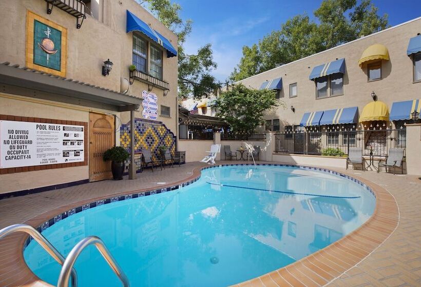 스위트, El Cordova