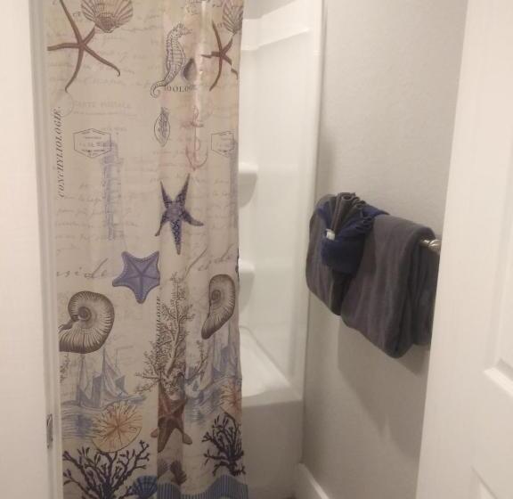 Studio Standard, Executive Keys Condominiums On The Beach