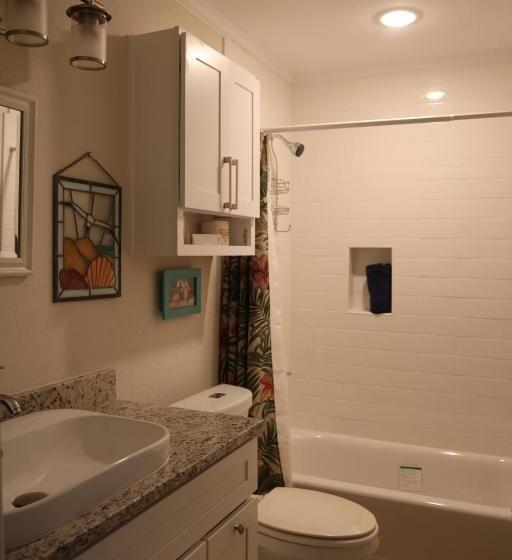 Appartement 3 Chambres, Executive Keys Condominiums On The Beach