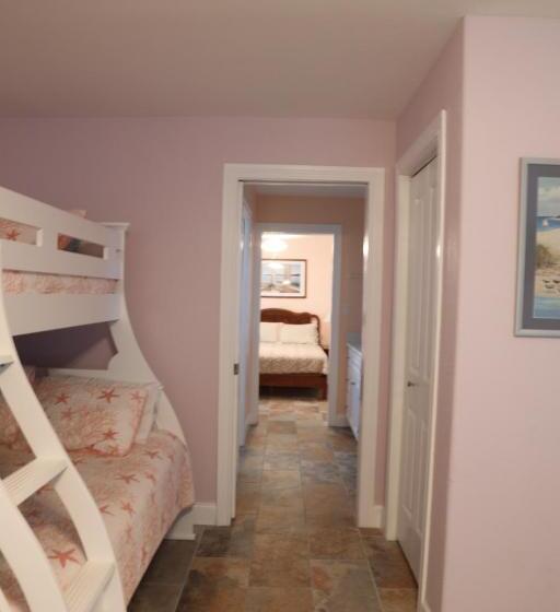 Appartement 1 Chambre Vue Mer, Executive Keys Condominiums On The Beach