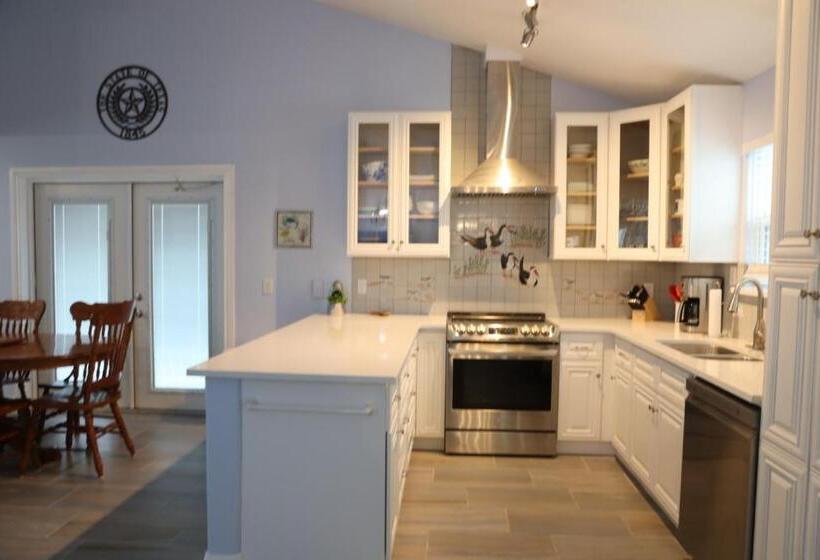 Appartement 1 Chambre Vue Mer, Executive Keys Condominiums On The Beach