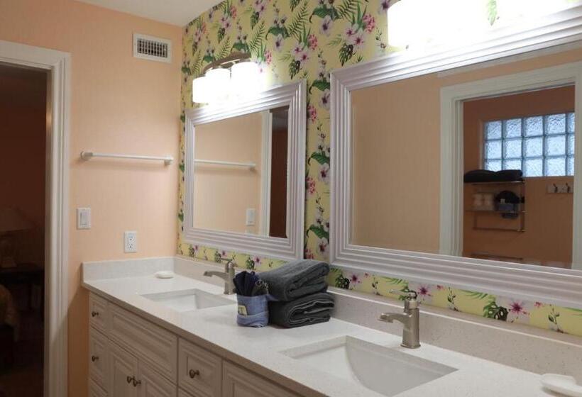 Appartement 1 Chambre Vue Mer, Executive Keys Condominiums On The Beach