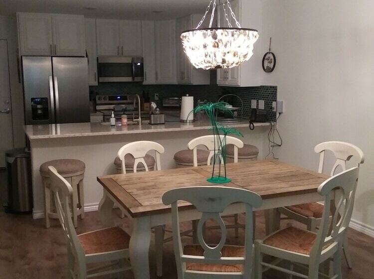 Appartement 2 Chambres, Executive Keys Condominiums On The Beach