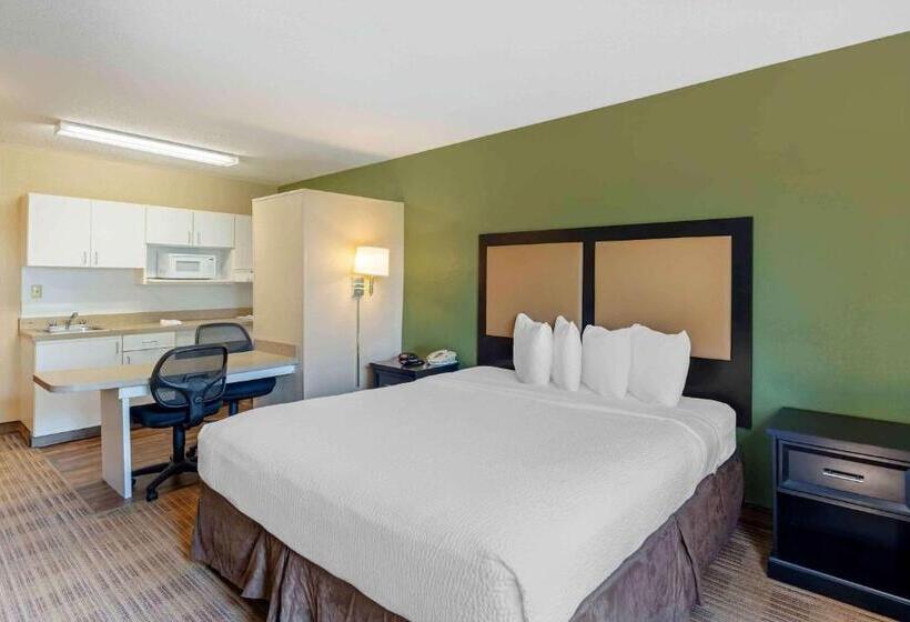 إستوديو قياسى سرير كينج, Extended Stay America Select Suites  Chicago  Rolling Meadows