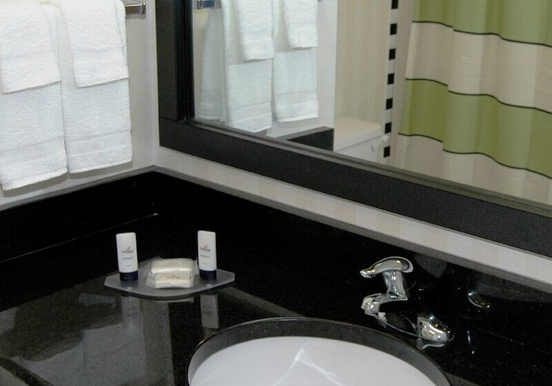 غرفه قياسيه سريرين مزدوجين, Fairfield Inn & Suites By Marriott Nashville At Opryland