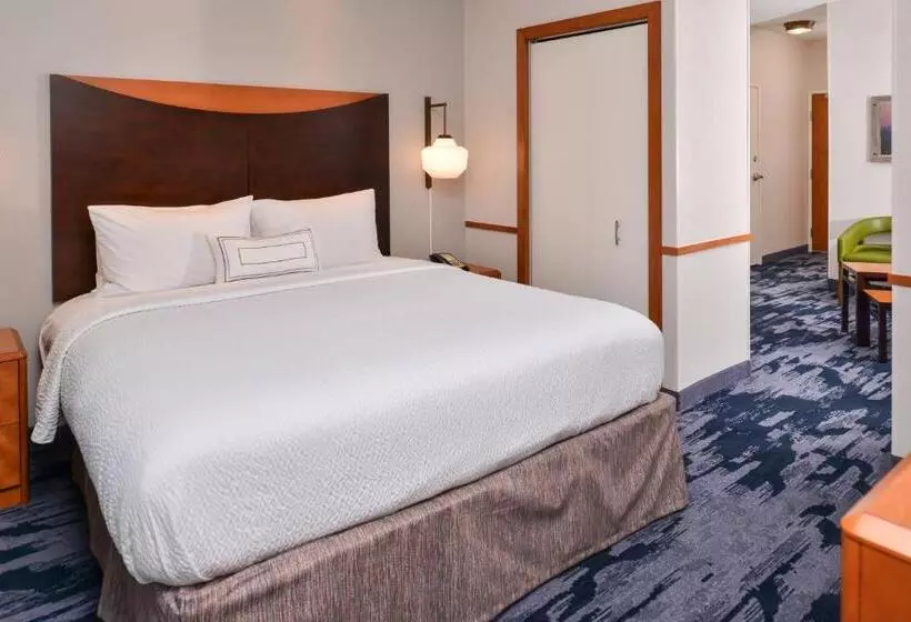 キングサイズベッドのスイートルーム, Fairfield Inn & Suites By Marriott Ocala