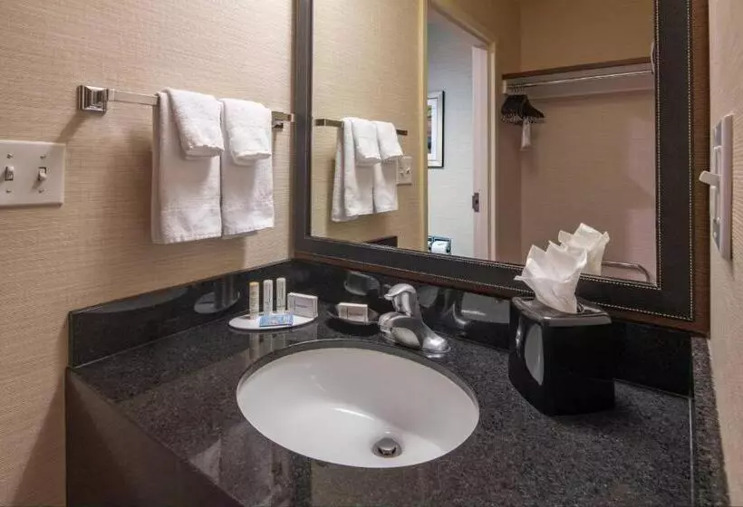اتاق استاندارد, Fairfield Inn Salt Lake City South