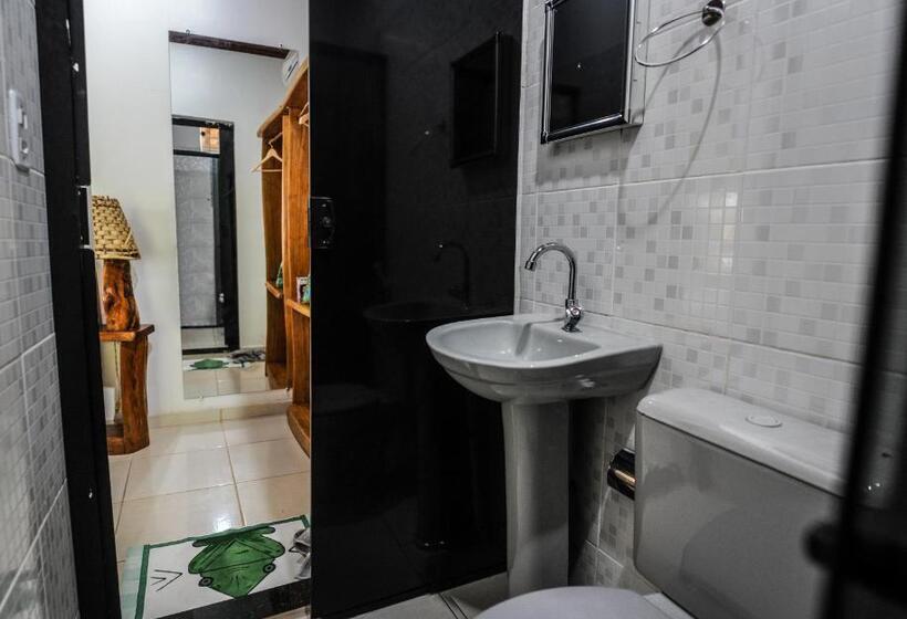 샬레, Pousada E Restaurante Amazonia