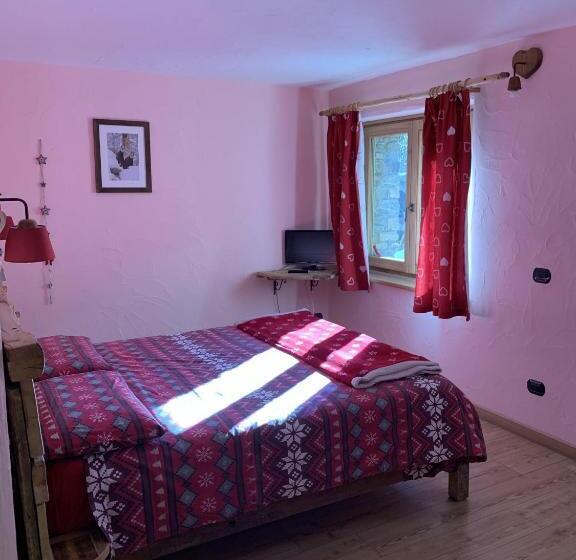 חדר אקונומי, La Ferme Du Grand Paradis