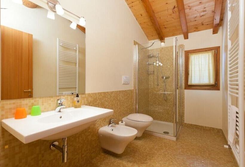 شقة غرفة واحدة, Solimago Dimora Storica