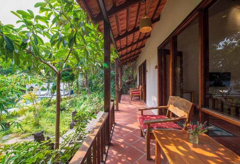 اتاق لوکس با چشمانداز استخر, An Nhien Retreat