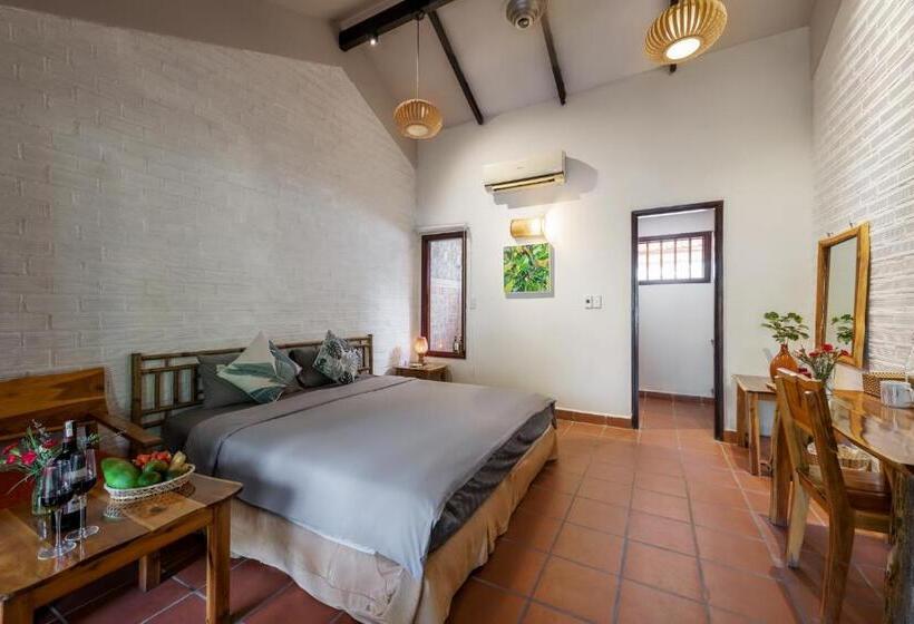 بانگلوی لوکس, An Nhien Retreat