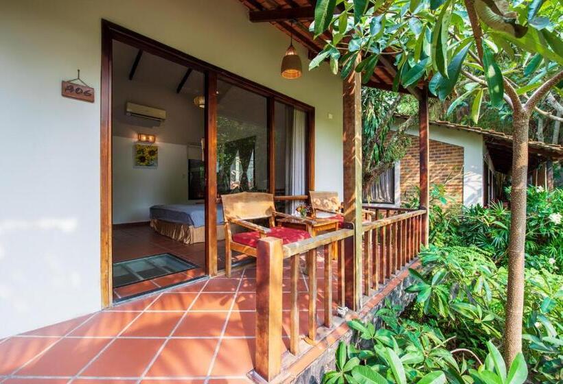 اتاق لوکس با چشمانداز استخر, An Nhien Retreat