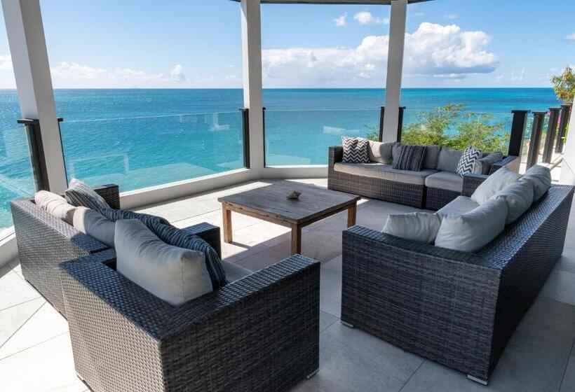 غرفة قياسية مطلّة علي البحر, Tamarind Hills Resort & Villas