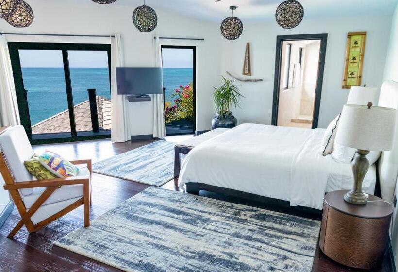 غرفة قياسية مطلّة علي البحر, Tamarind Hills Resort & Villas