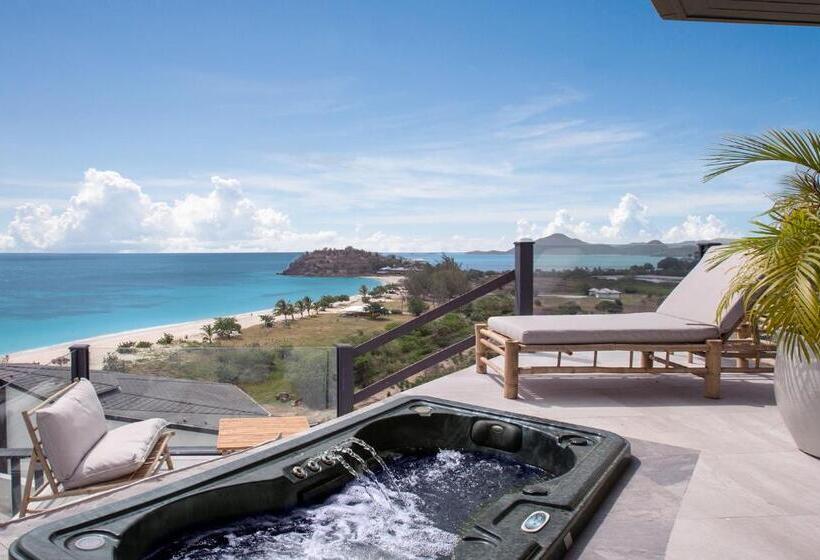 جناح مطلّ علي البحر مزود بجاكوزى, Tamarind Hills Resort & Villas