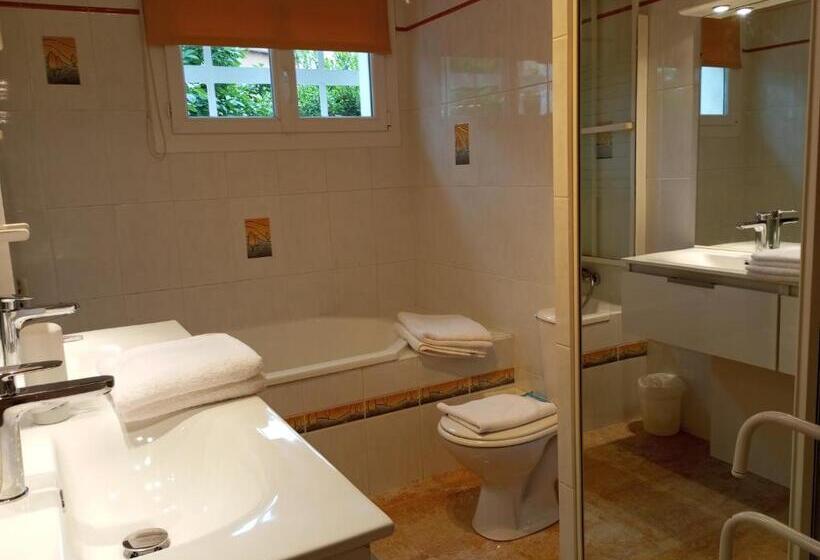 Номер Стандарт, Chambres D Hotes Beziers