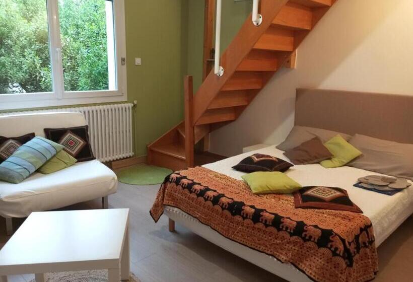 Семейный Номер Классика, Chambres D Hotes Beziers