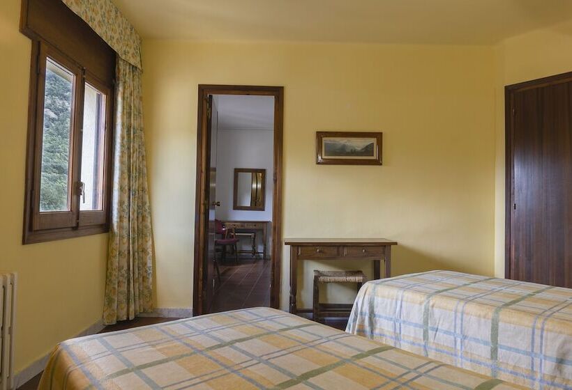 4인용 스탠다드 룸, Cardós