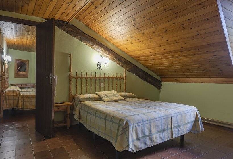 スタンダード４人部屋, Cardós