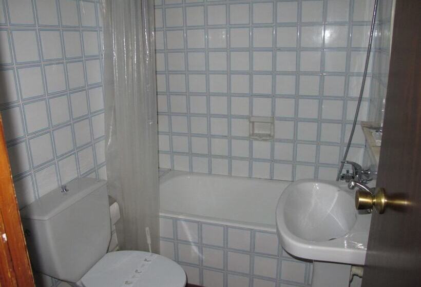 스탠다드 싱글 룸, Cardós