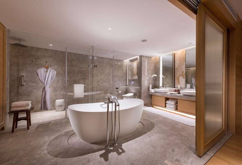 Люкс Повышенной Комфортности, Conrad Hangzhou Tonglu