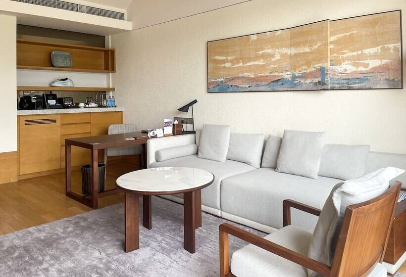 جناح ديلوكس, Conrad Hangzhou Tonglu