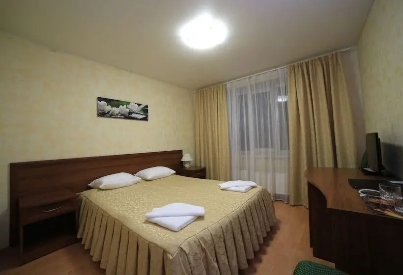 Chambre Familiale, Gerda