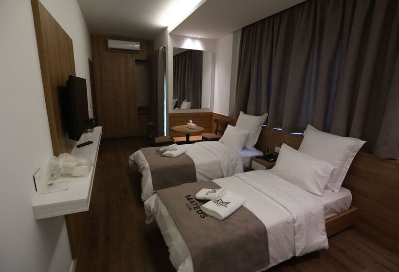 اتاق استاندارد, Mateus