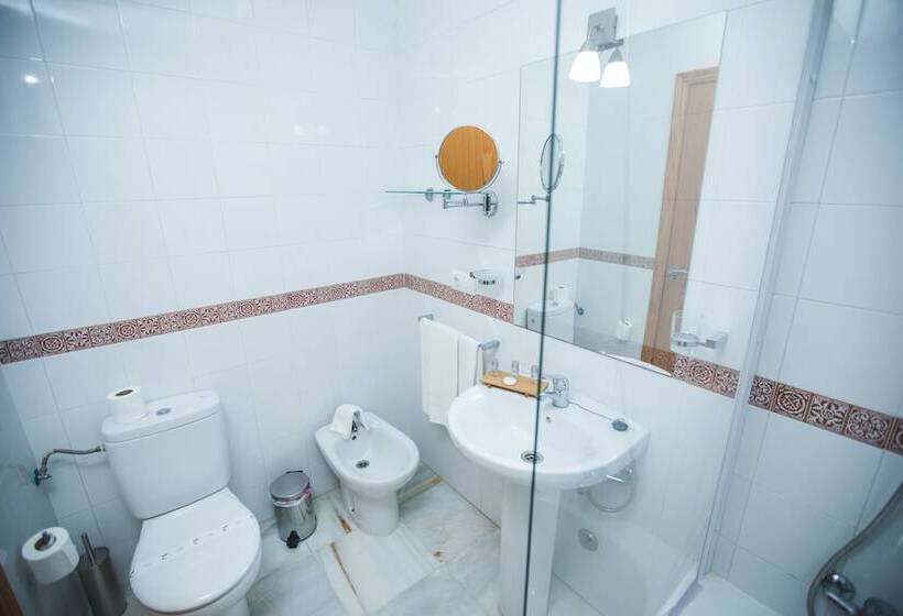 غرفة قياسية, Nómadas