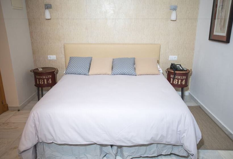 غرفة قياسية, Nómadas