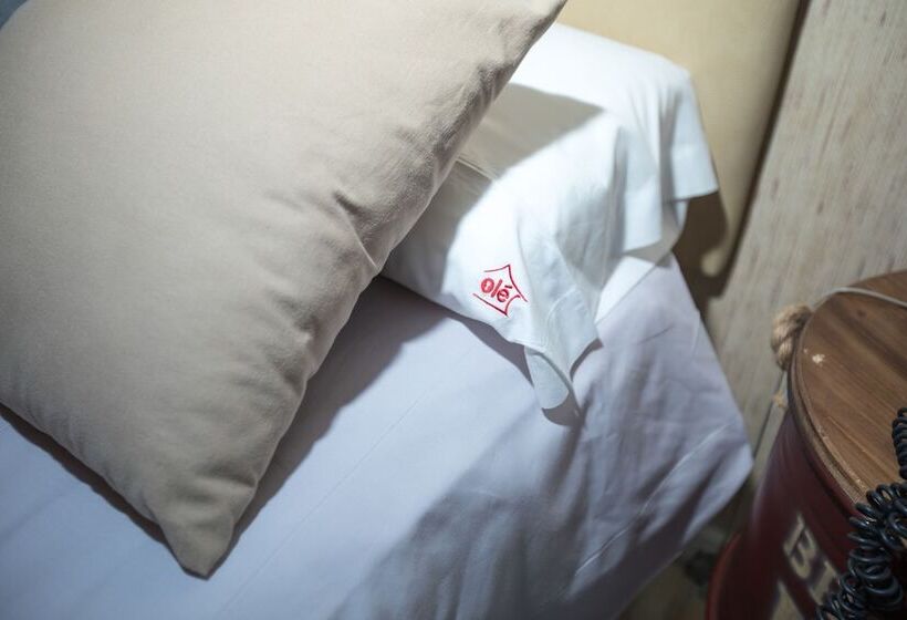 غرفة قياسية, Nómadas