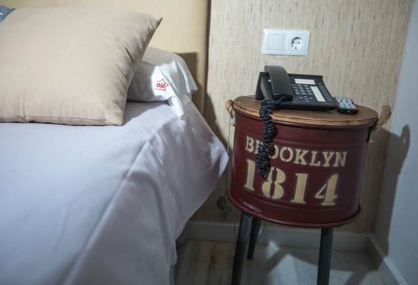 غرفة قياسية, Nómadas