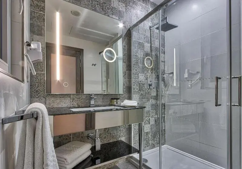 اتاق استاندارد سه نفره, Palazzo Rosaria Boutique