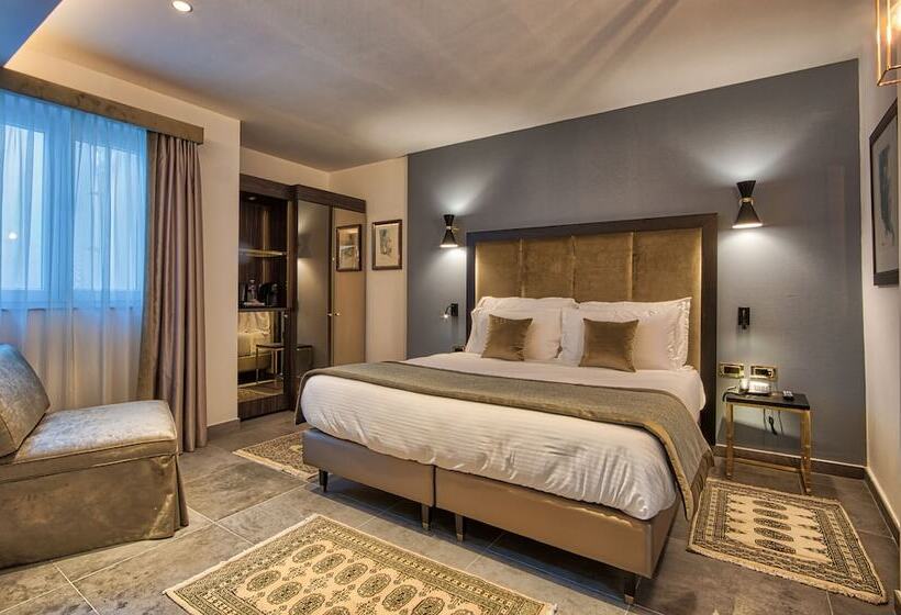 اتاق استاندارد سه نفره, Palazzo Rosaria Boutique