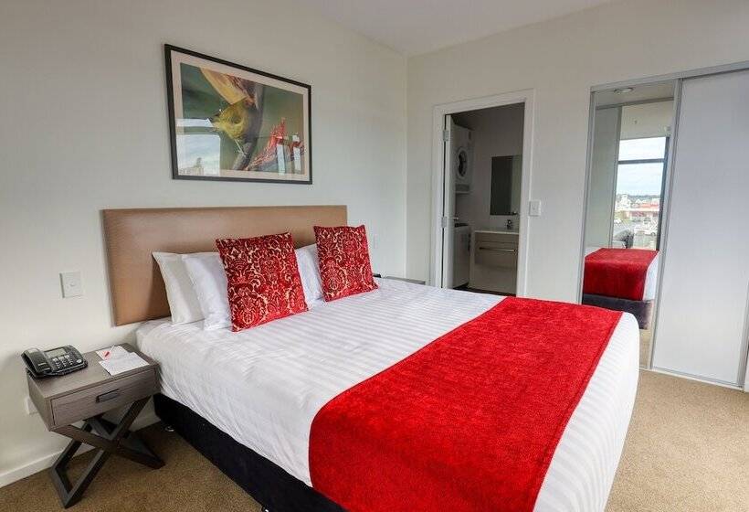 Апартаменты 2 Спальни, Ramada Suites By Wyndham Auckland Manukau Pacfic Centre