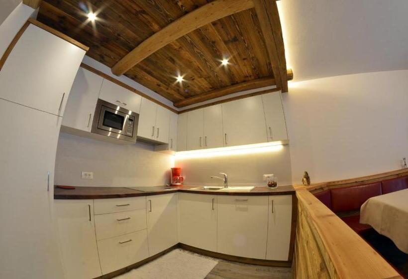 带2个卧室的公寓, Alpine Mountain Chalet