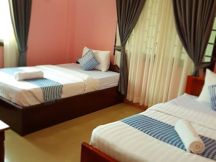 اتاق استاندارد, Nika's House