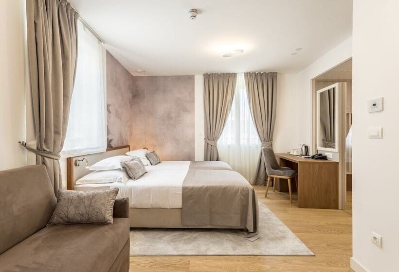 Superior-huone, Residence Stine