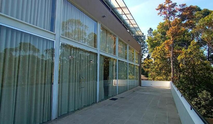 Suite Familiar, Lilara Hills   Diyatalawa