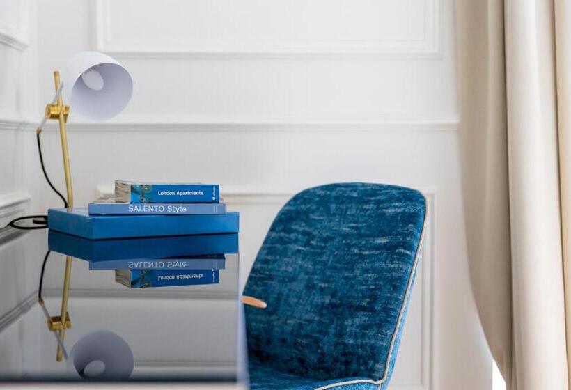 סוויטת ג'וניור, Parisii Luxury Relais Rome