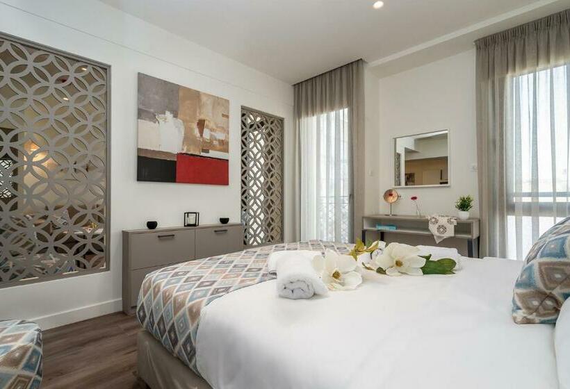 エクゼクティブスイート, Urban Nest   Suites & Apartments