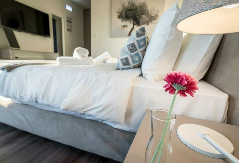 スタンダードルーム, Urban Nest   Suites & Apartments