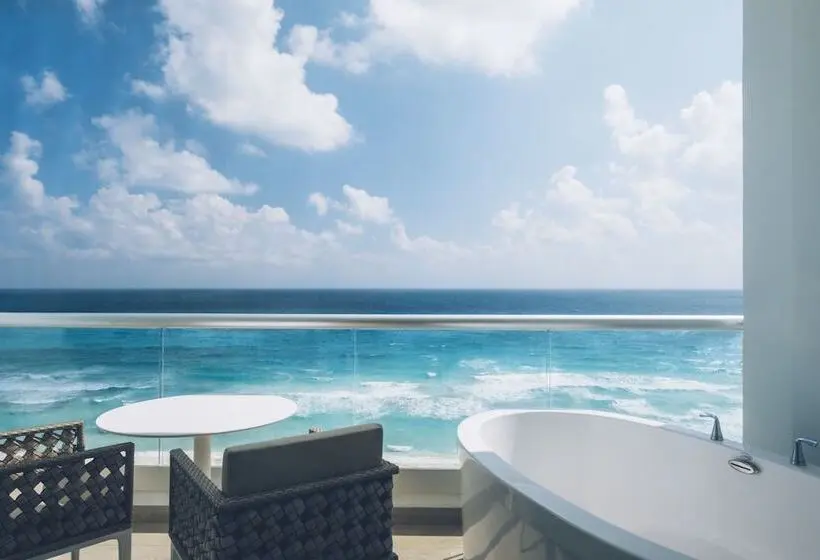 سوییت جونیور با چشم‌انداز دریا, Iberostar Selection Coral Cancún