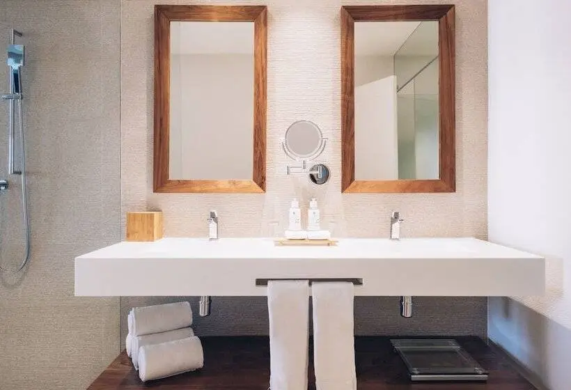 سوئیت جونیور سوپریور با چشم‌انداز دریا, Iberostar Selection Coral Cancún