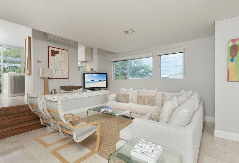 شقة دور أخير غرفة نوم واحدة, The Penthouse At Little Beach