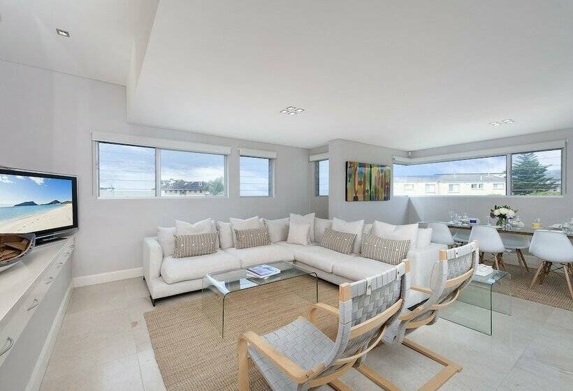 شقة دور أخير غرفة نوم واحدة, The Penthouse At Little Beach