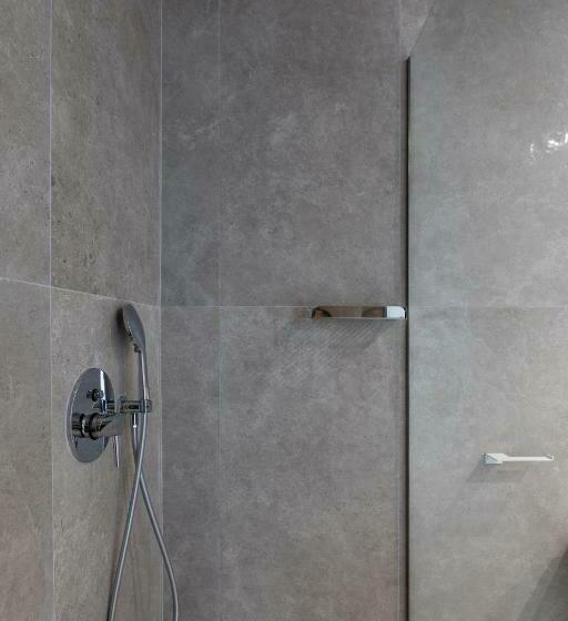 Семейный Номер Вид на Море, Messinian Icon